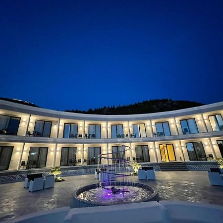 Ebbi Hotel Dhërmi Esterno foto