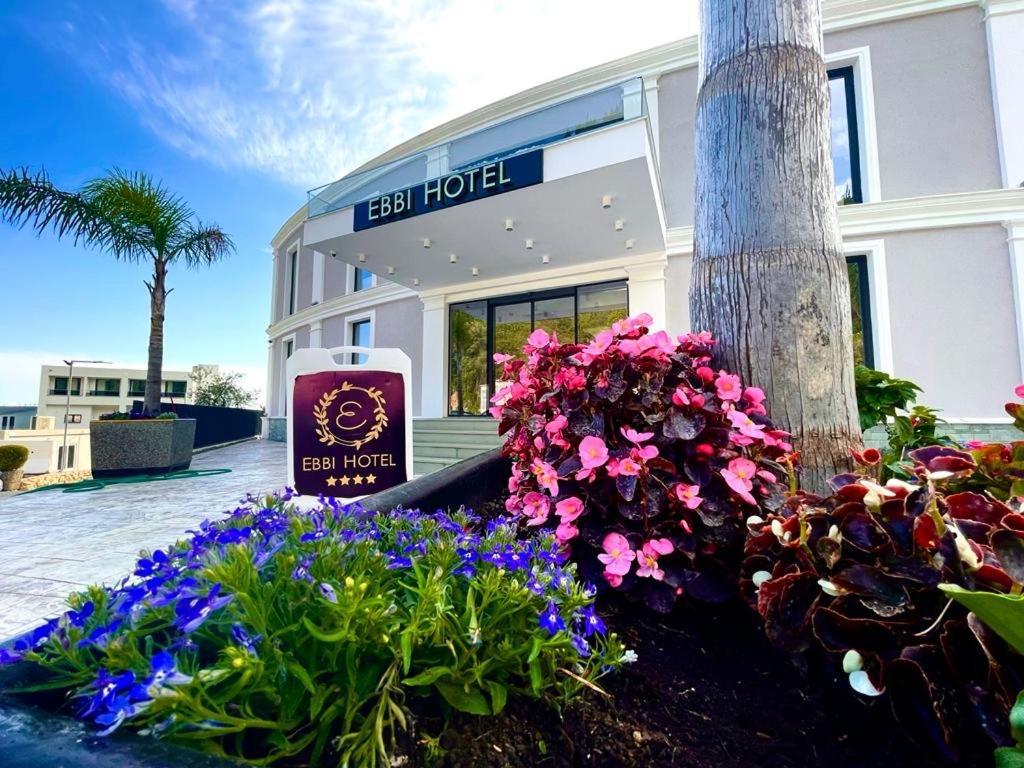 Ebbi Hotel Dhërmi Esterno foto